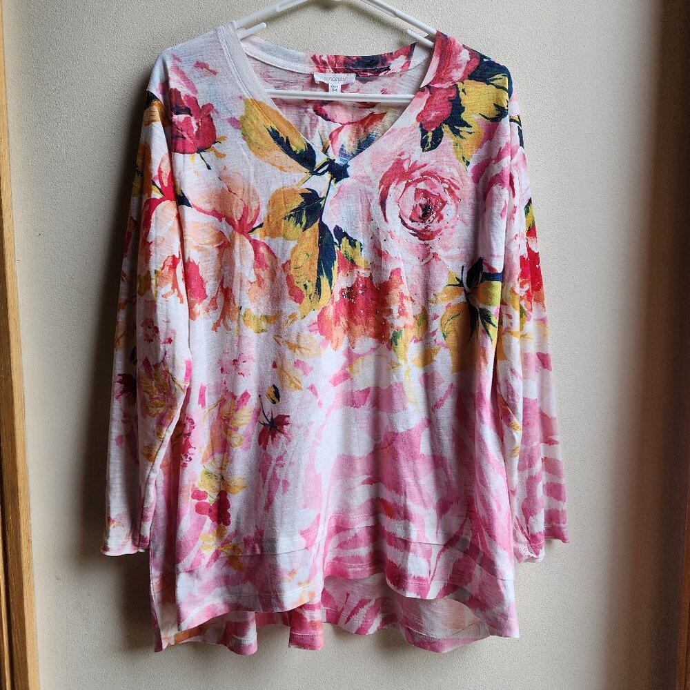 Concepts Floral Plus Size V-Neck Jersey Size XXXL